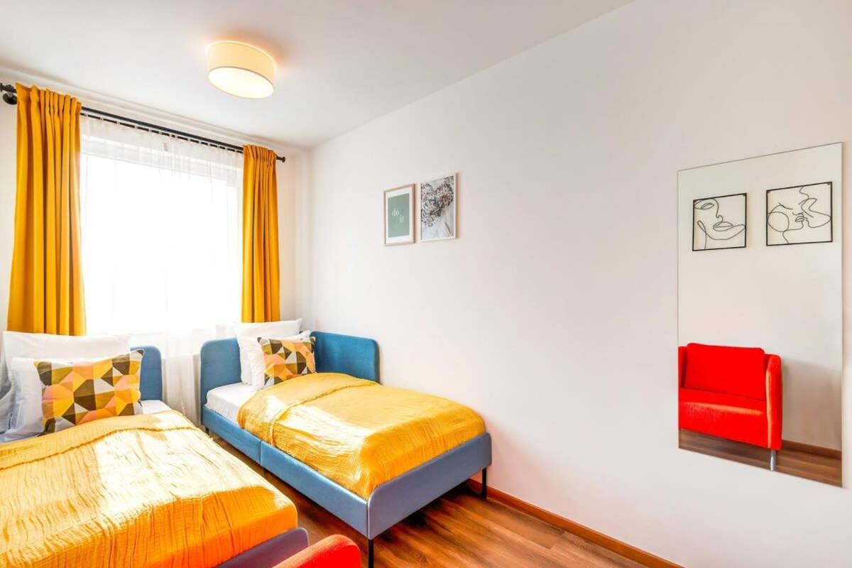 - New - With Sunny Balcony Apartment Budapest