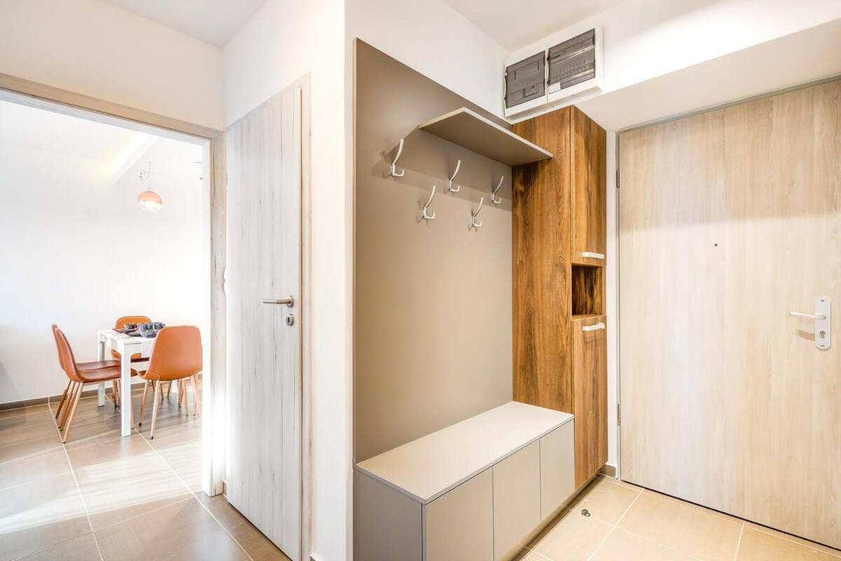 - New - With Sunny Balcony Budapest